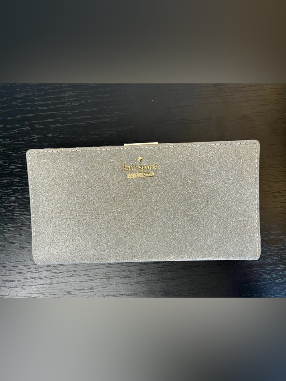 NWOT Kate Spade Burgess Court Stacy Silver Glitter Continental Wallet